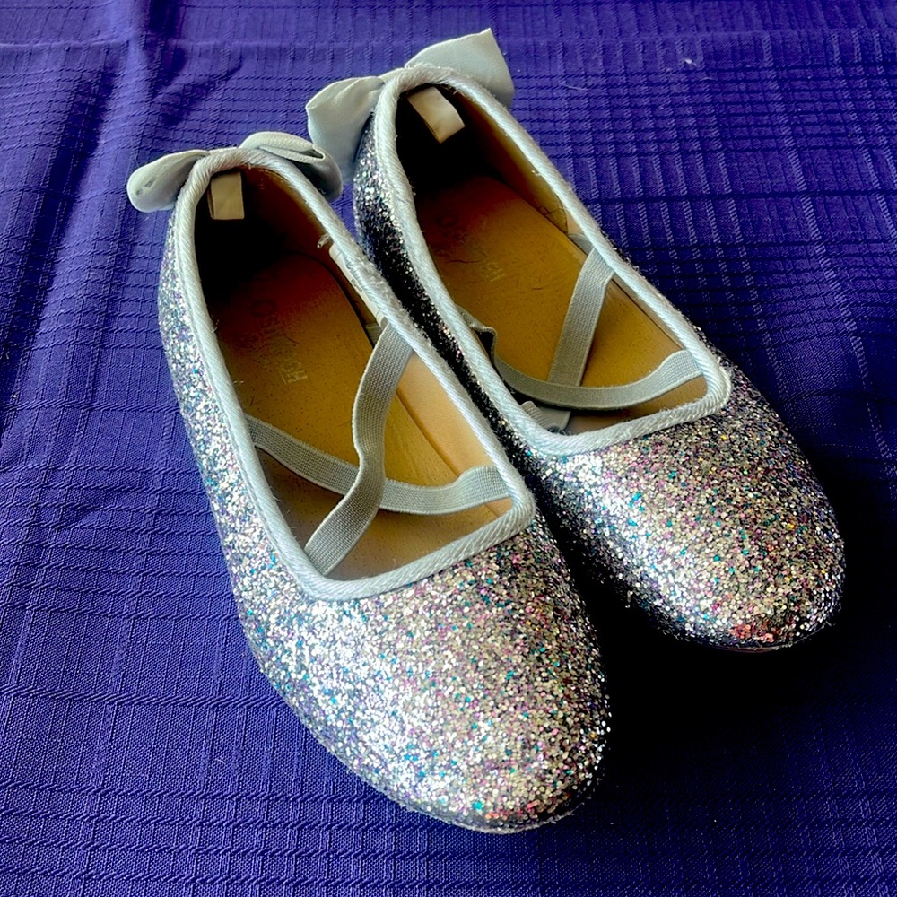 Sparkly Silver Ballet Flats - Size 1 Youth